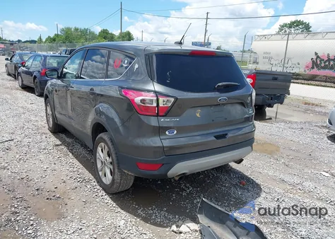 2017 Ford Escape Se z USA, uszkodzony, nr VIN 1FMCU9G94HUC43059